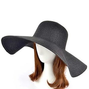 Black wide brim beach hat